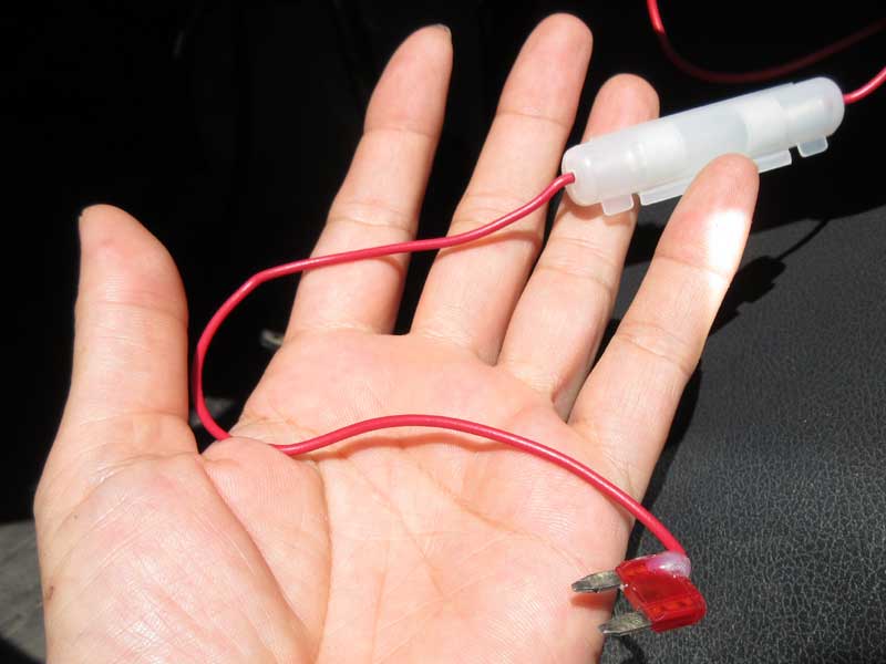 バイクからACC電源を取り出す方法 検電テスター ヒューズ電源