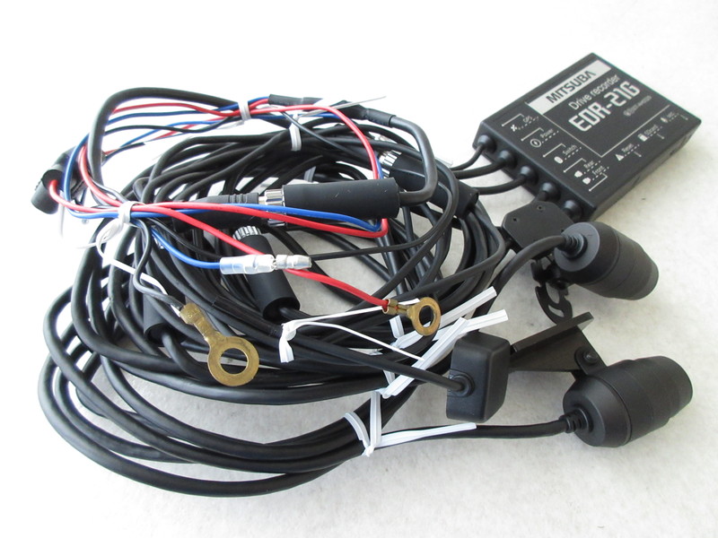 バイクにアクセサリーを取付ける ACC電源取り出しハーネス